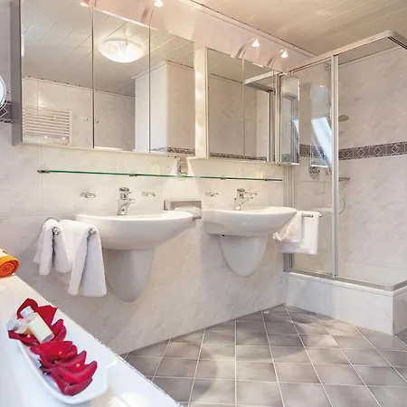 Willino Privathotel Otel 3*